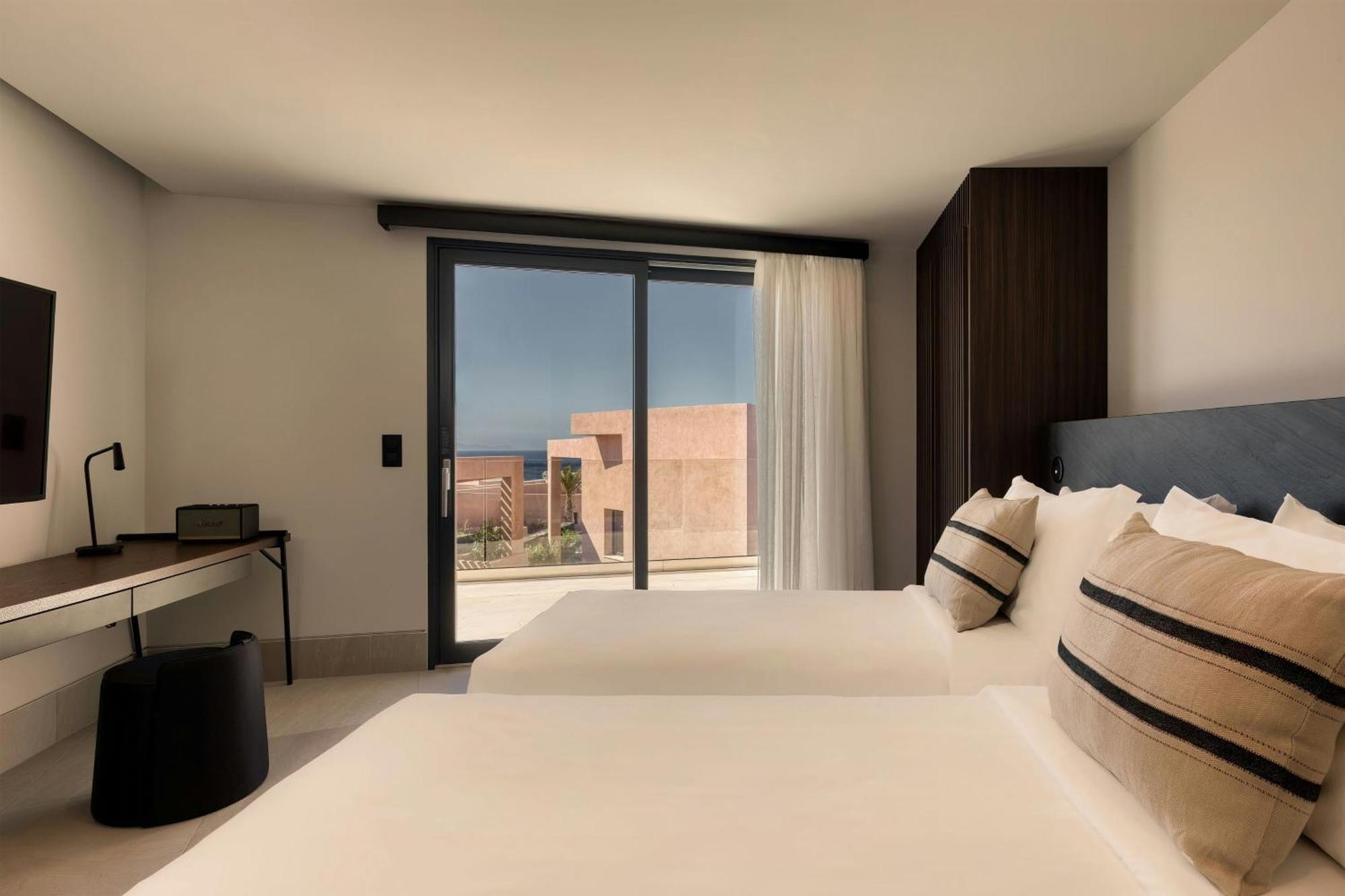 Domes Novos Santorini, Autograph Collection Hotel เอีย ภายนอก รูปภาพ