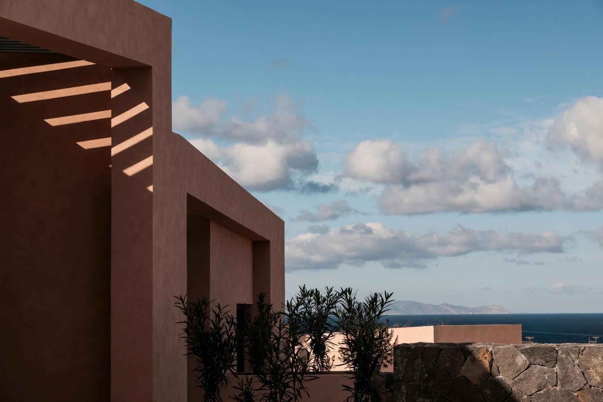 Domes Novos Santorini, Autograph Collection Hotel เอีย ภายนอก รูปภาพ